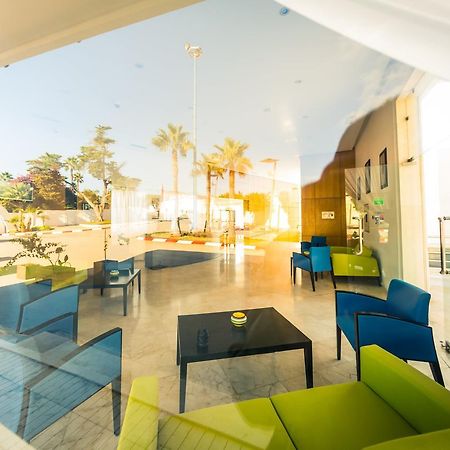 Suites Hotel Mohammed V By Accor 알호세이마 외부 사진