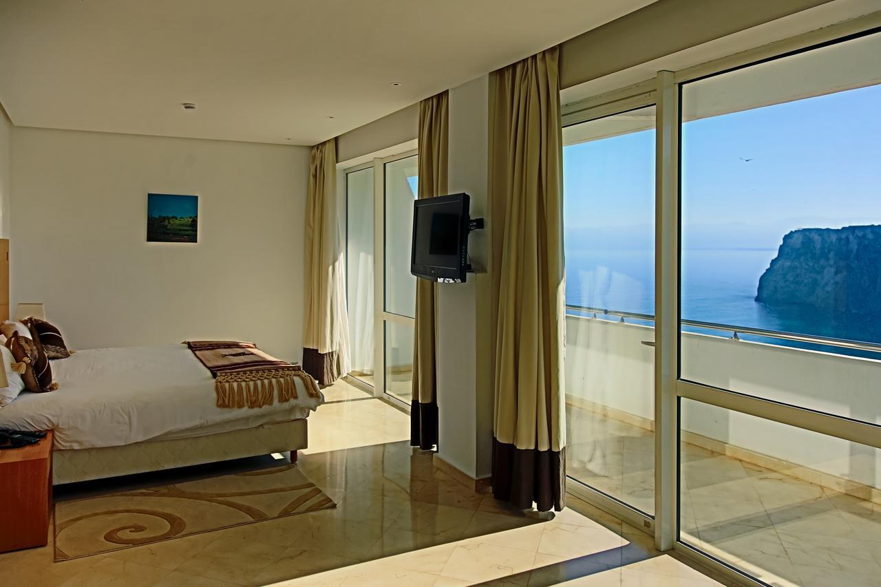 Suites Hotel Mohammed V By Accor 알호세이마 외부 사진