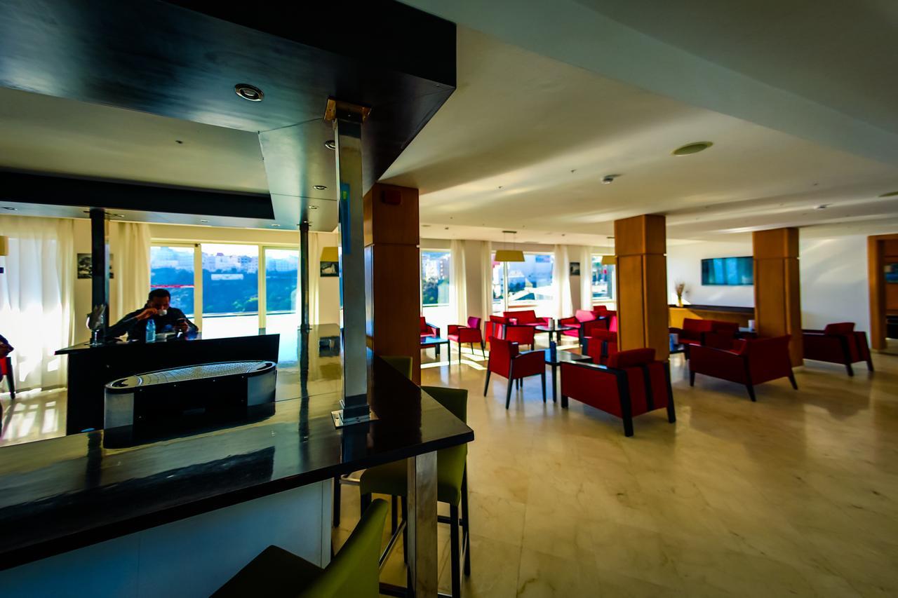 Suites Hotel Mohammed V By Accor 알호세이마 외부 사진